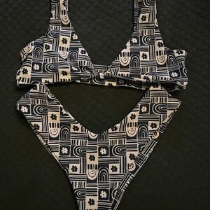 Geometric Black and Cream Bikini Set